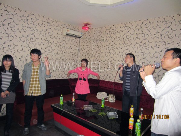 2011年10月，鄭州企鵝糧油機(jī)械有限公司--外貿(mào)部，十一國(guó)慶節(jié)團(tuán)體活動(dòng)！(圖2)