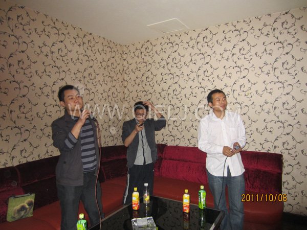 2011年10月，鄭州企鵝糧油機(jī)械有限公司--外貿(mào)部，十一國(guó)慶節(jié)團(tuán)體活動(dòng)！(圖6)