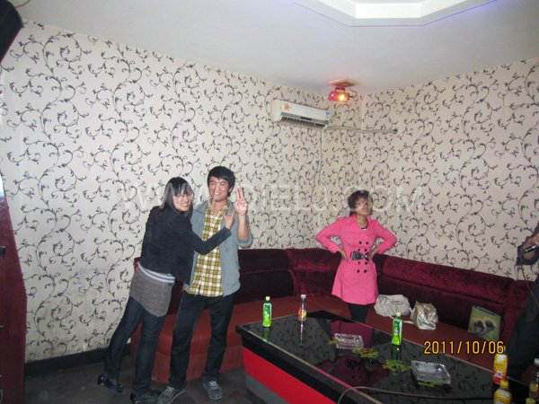 2011年10月，鄭州企鵝糧油機(jī)械有限公司--外貿(mào)部，十一國(guó)慶節(jié)團(tuán)體活動(dòng)！(圖7)
