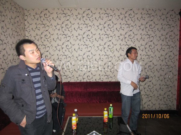 2011年10月，鄭州企鵝糧油機(jī)械有限公司--外貿(mào)部，十一國(guó)慶節(jié)團(tuán)體活動(dòng)！(圖8)
